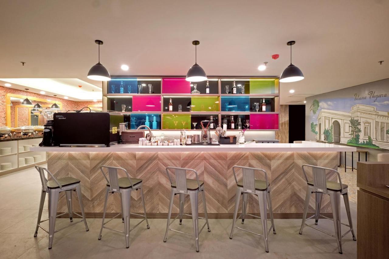 Azana Style Hotel Bandara Jakarta Tangerang Exterior photo