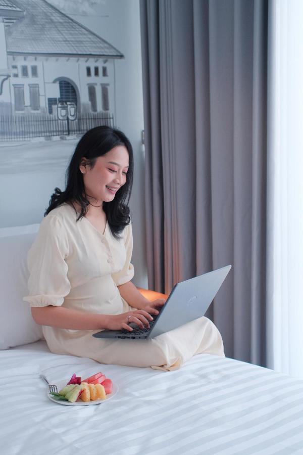 Azana Style Hotel Bandara Jakarta Tangerang Exterior photo