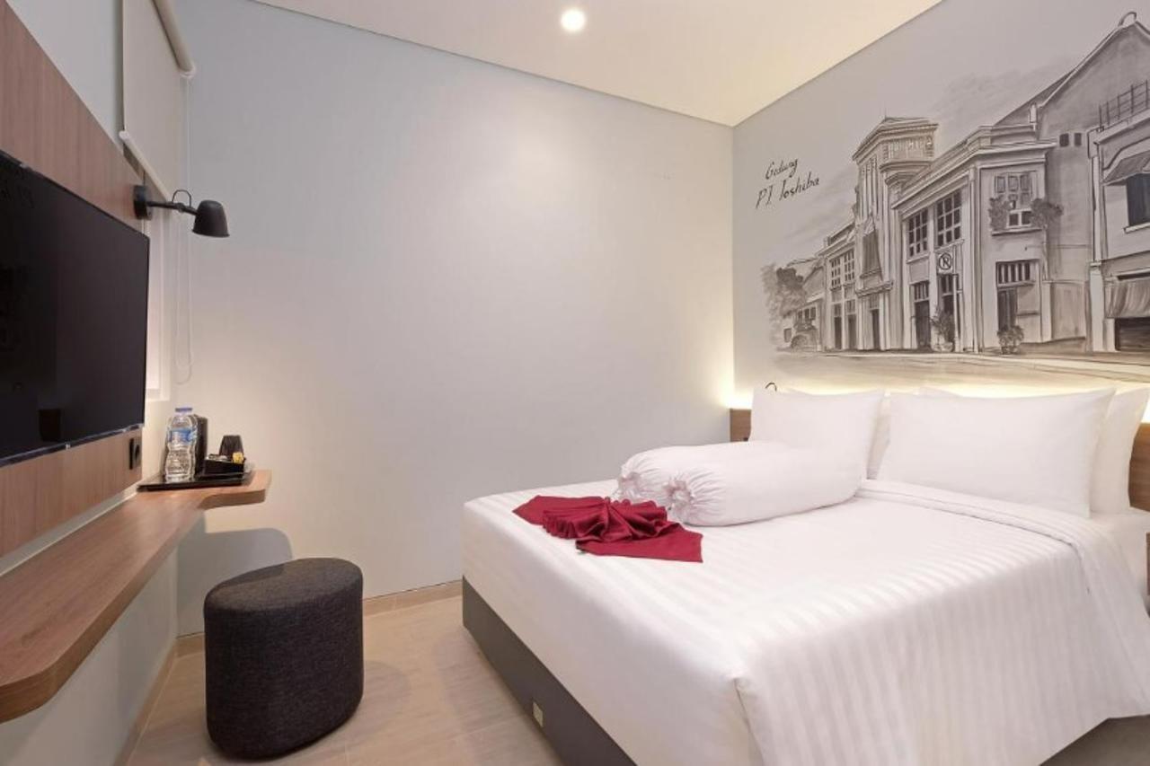 Azana Style Hotel Bandara Jakarta Tangerang Exterior photo